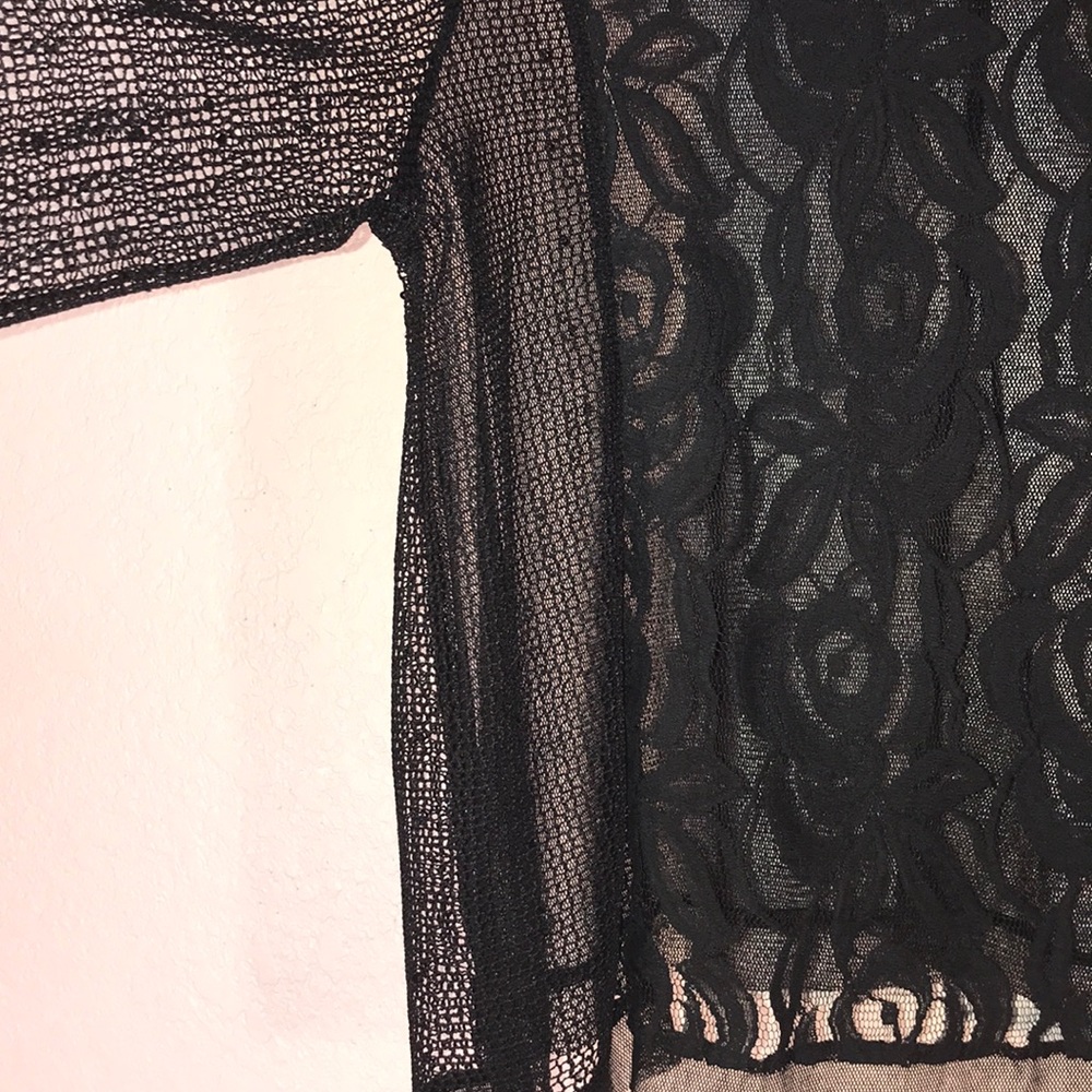 NWT 3 pc Sequin Top w/Matching Tank & Scarf - Picture 6 of 7